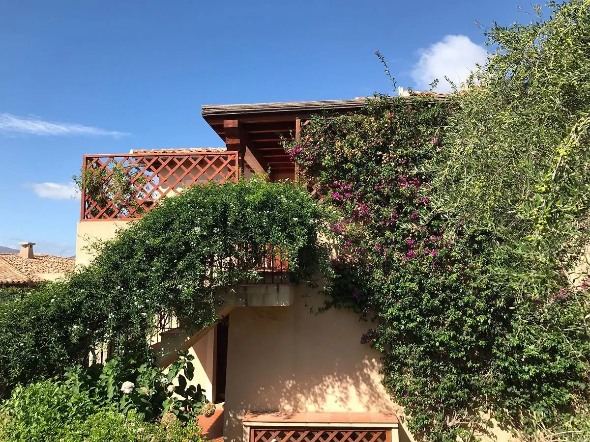 Holiday home Villino Le Luccine Bilo Villa Puntaldia